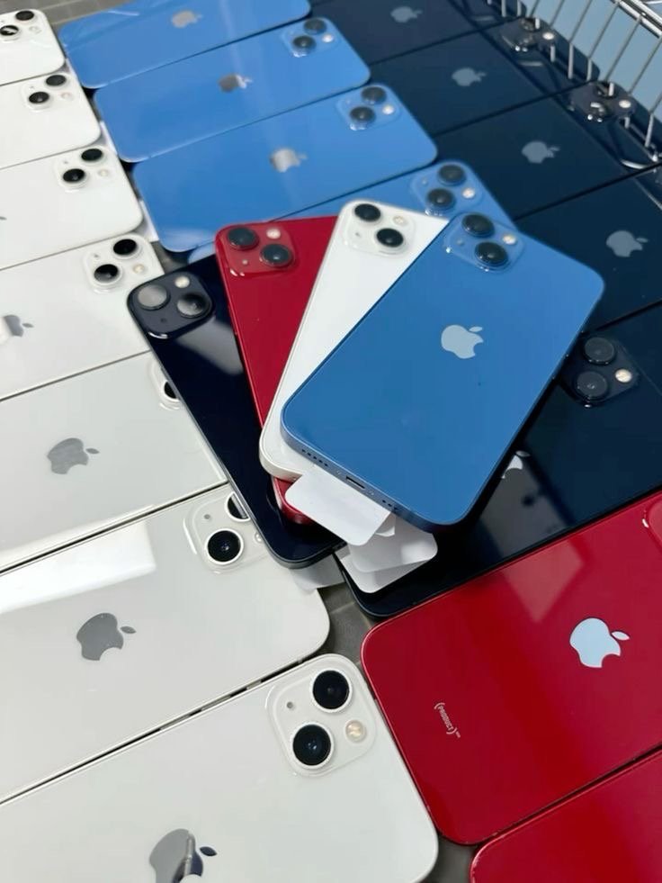 Vignette 4 : iPhone 13 128gb