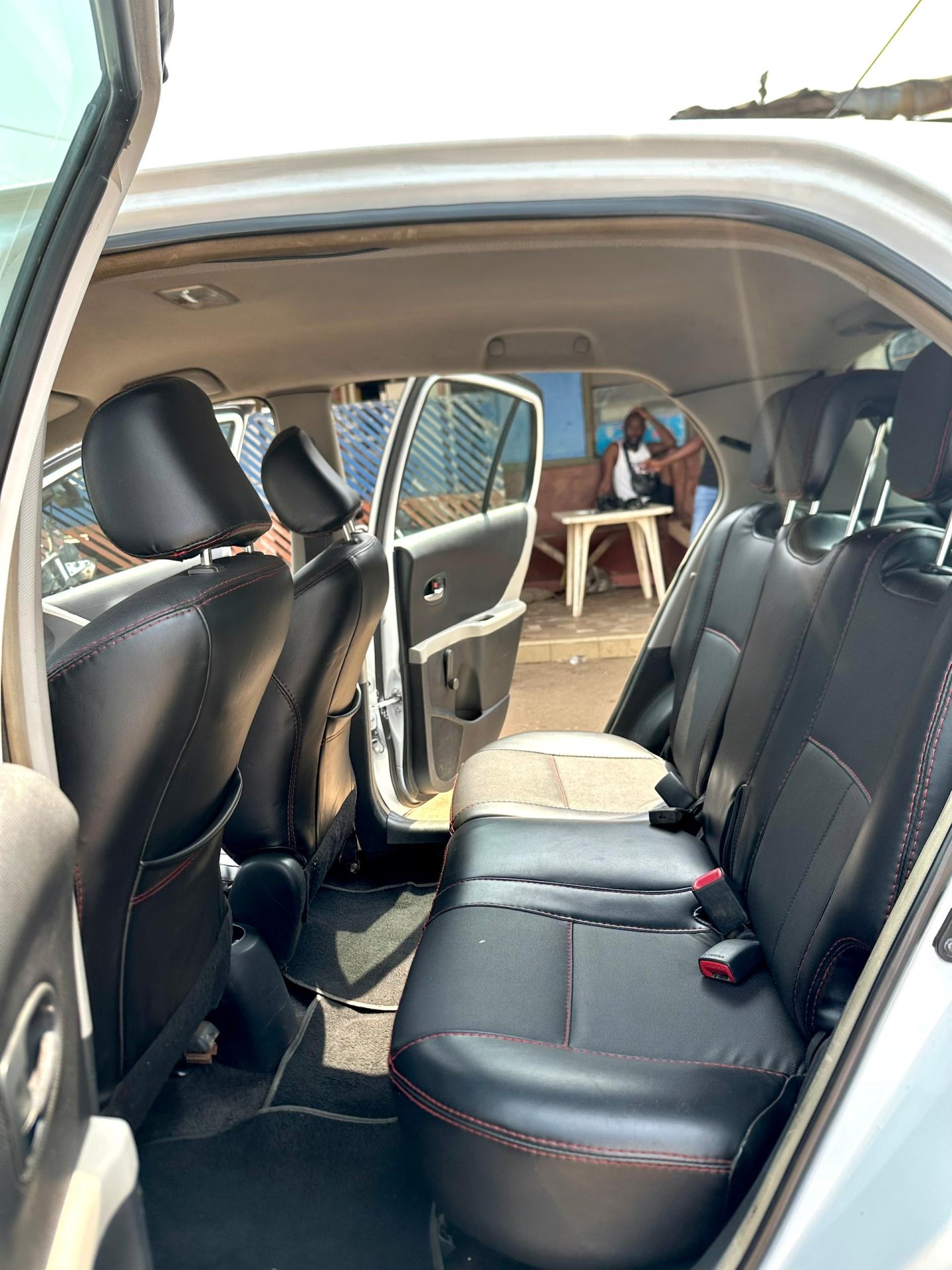 Vignette 3 : Toyota Yaris 2008 manuel