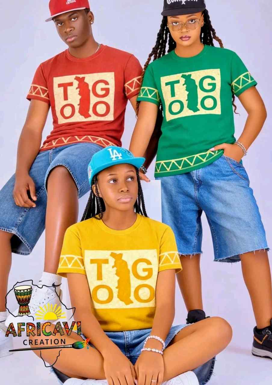 Vignette 3 : Tshirt artisanale batiks